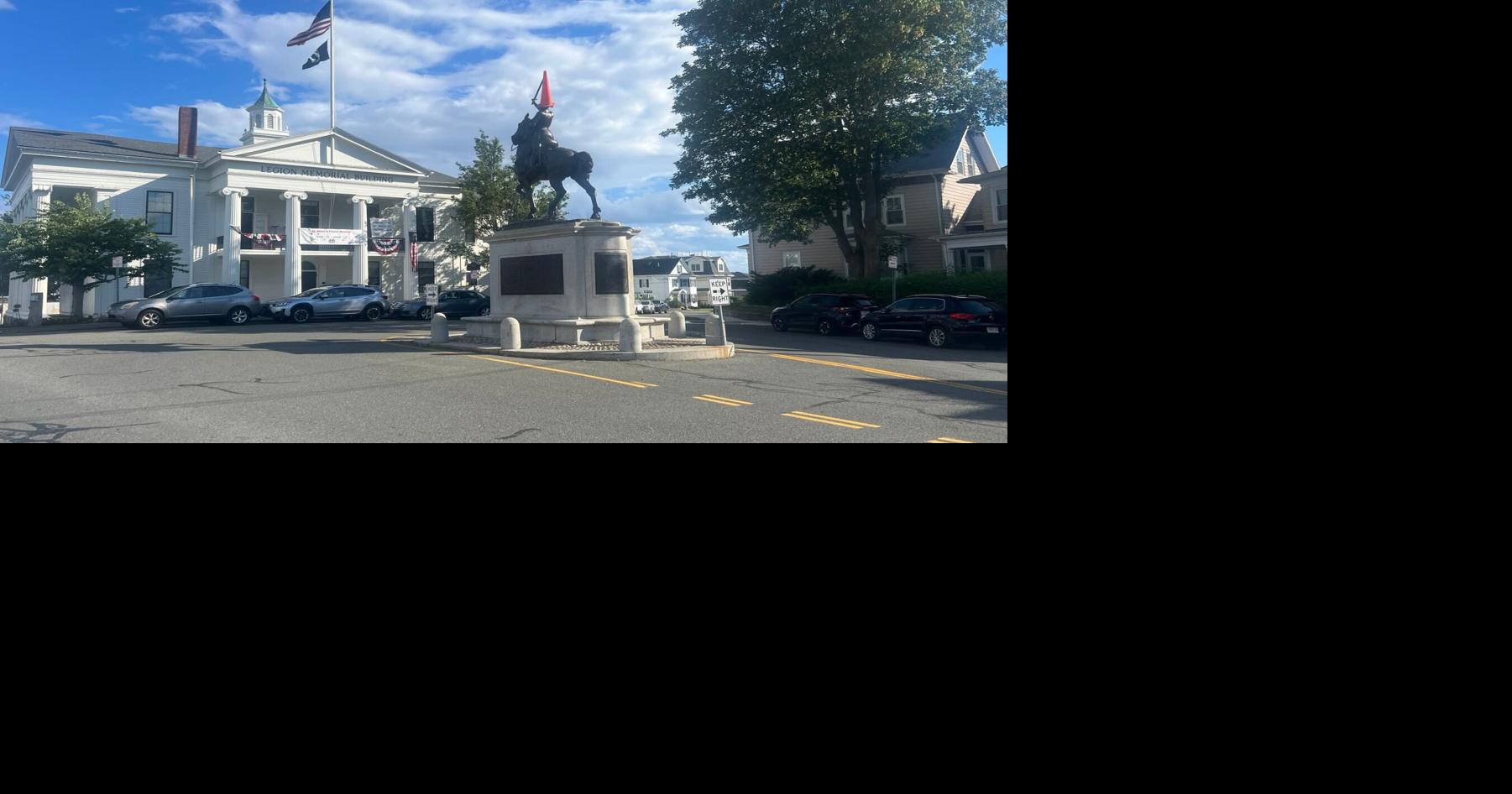 Scots come to Gloucester, give Joan of Arc a hat