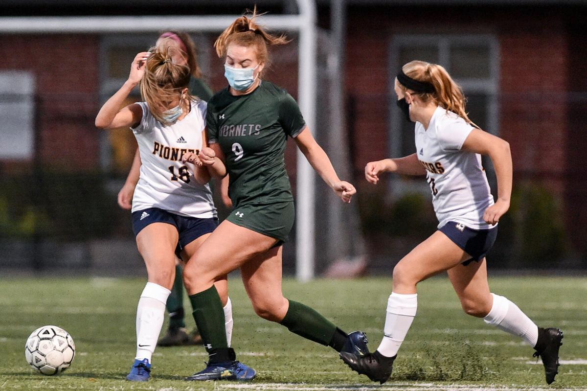ME vs. Lynnfield girls soccer