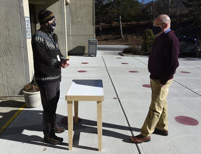 O'Maley teachers build desks for remote learners Local News