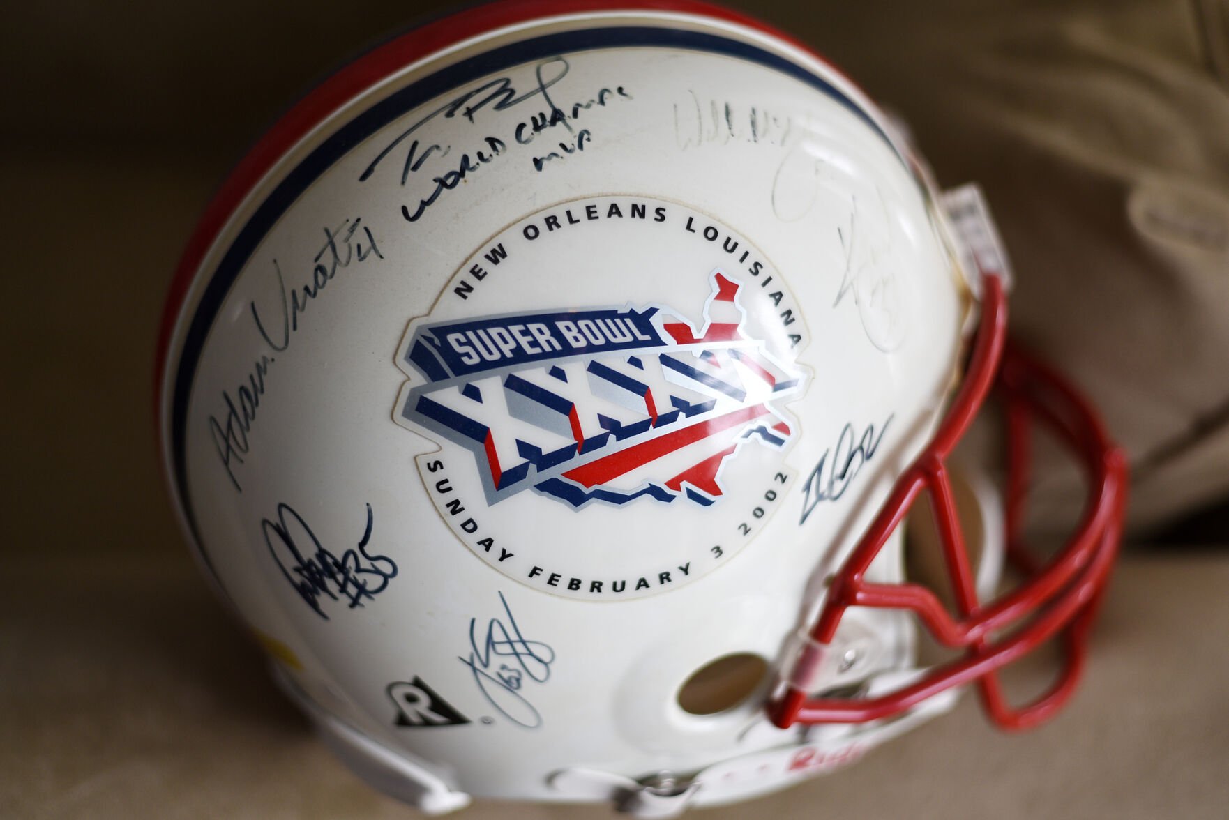 tom brady signed super bowl helmet