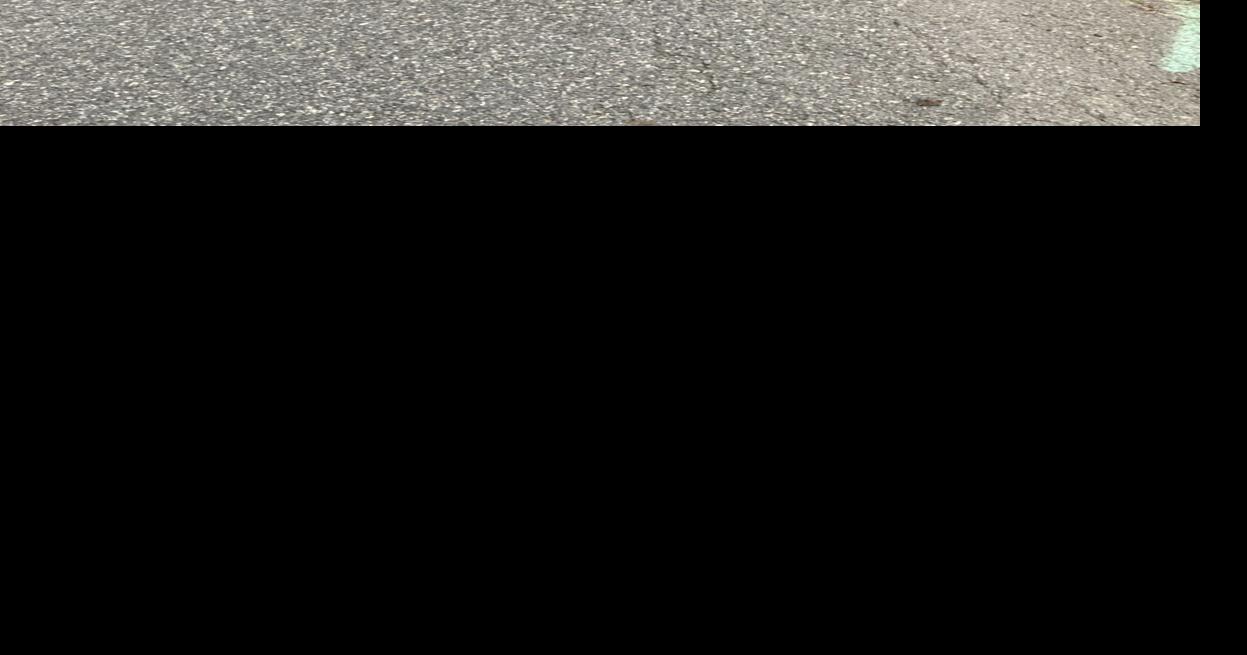 Student signals attention due Apple Street