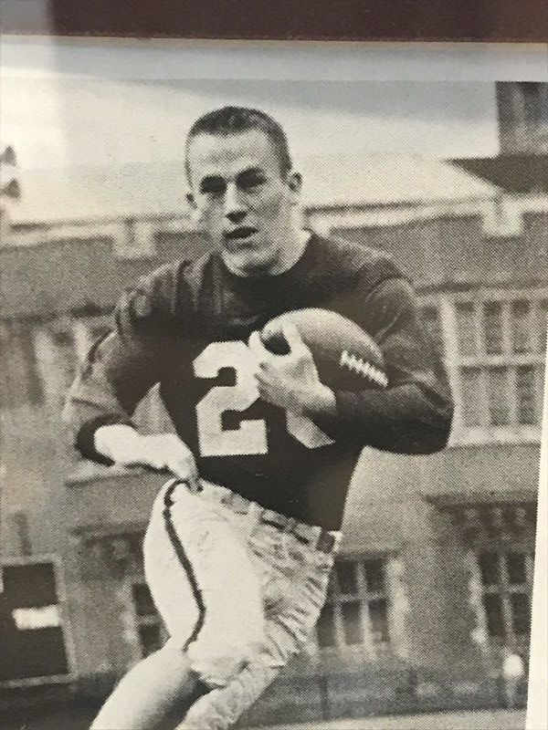 Gridiron Greats Running Back Edition No. 1115 Local Sports