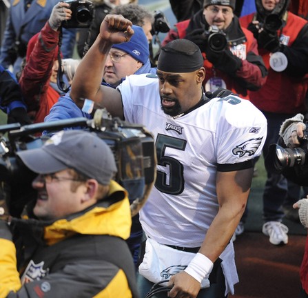 Philadelphia Eagles quarterback Donovan McNabb (5) scrambles in