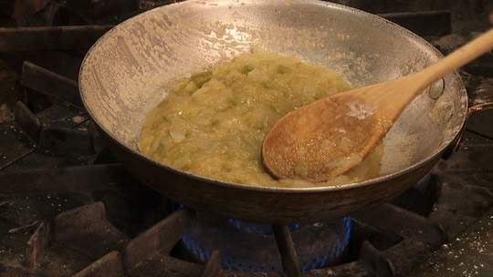 New England Clam Chowder - Taste of the Frontier