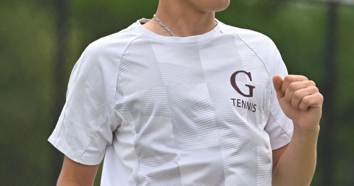 Big time honors: Widfeldt named All-Conference, Geary, Saputo both take home Coach of Year for GHS tennis teams