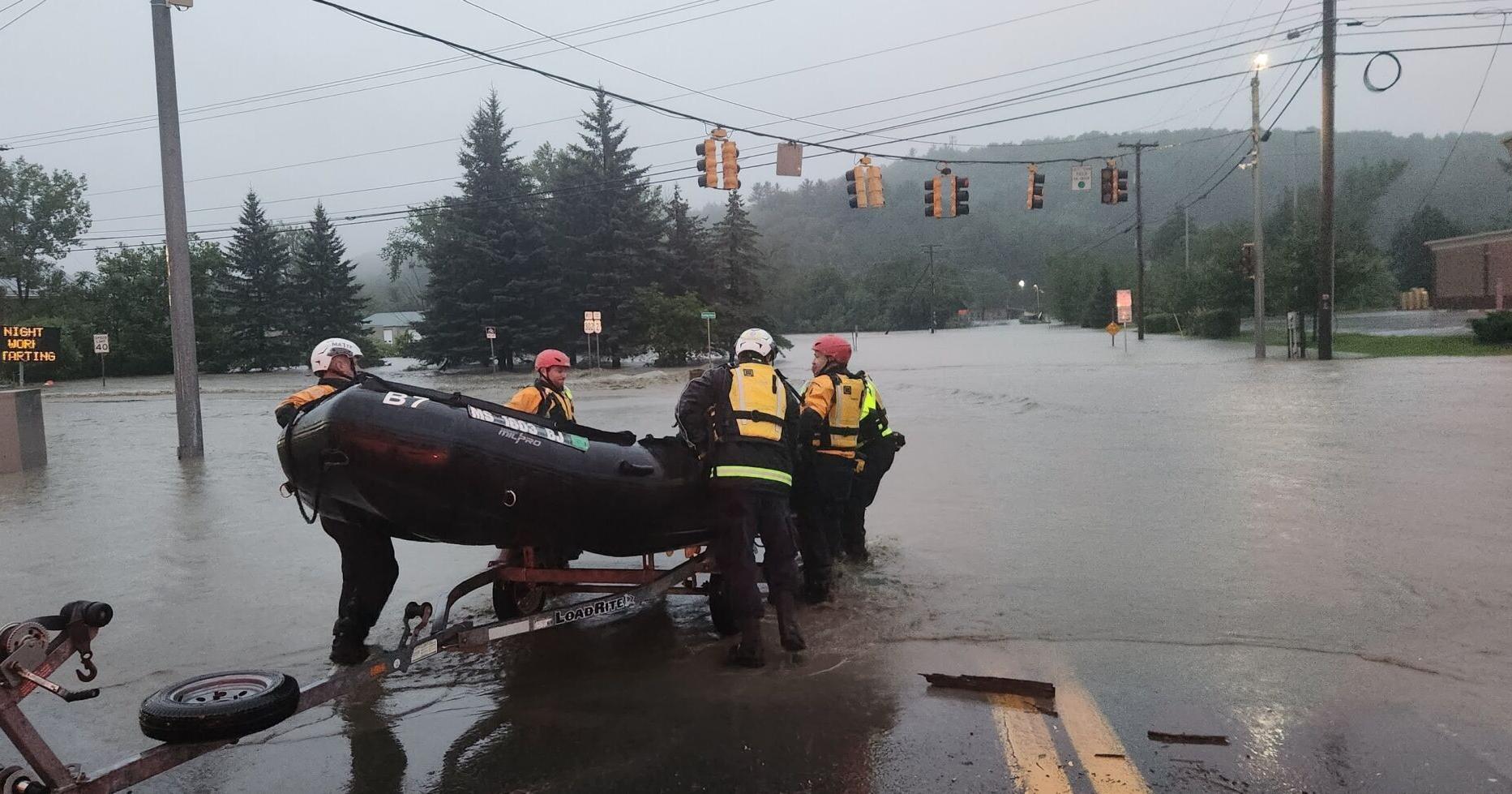Local team helps rescue people in Vermont flooding - Vimarsana News