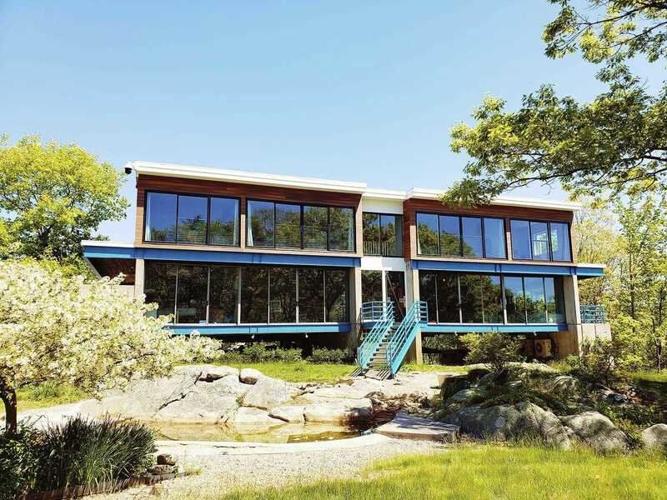 New Manchester sober home going co-ed | Local News ...