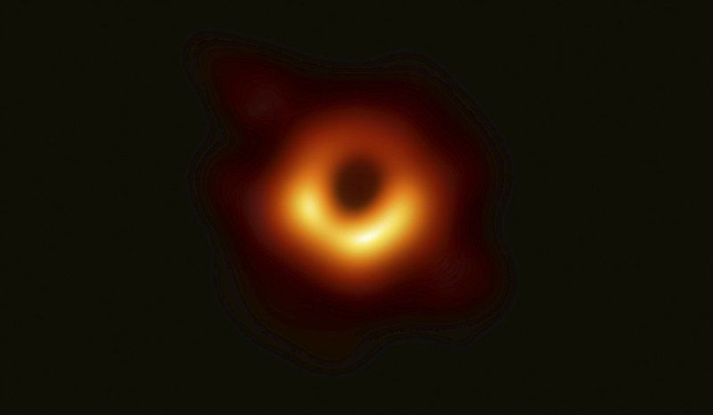 first black hole picture