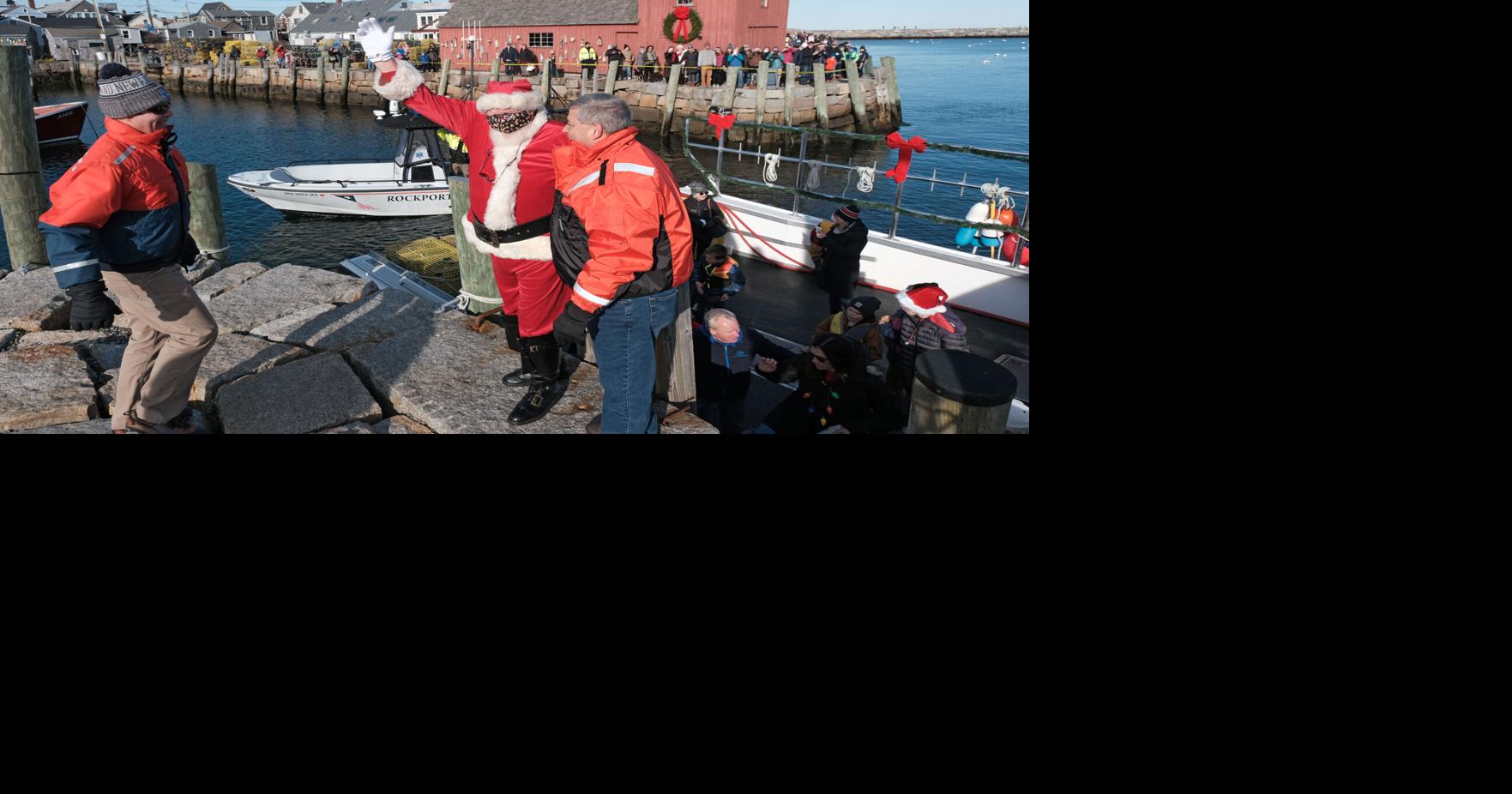 Santa visit, tree lighting kick off holiday season in Rockport News