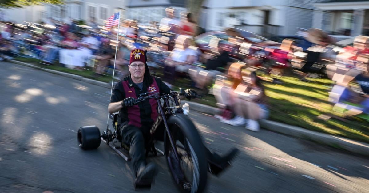 SLIDESHOW 2023 Gloucester Fishtown Horribles Parade Don't Miss This