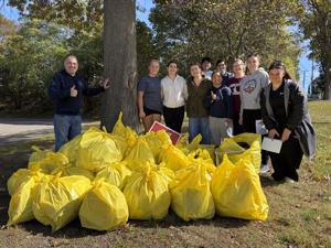 Fall volunteer cleanup nets 62 bags stuffed with litter