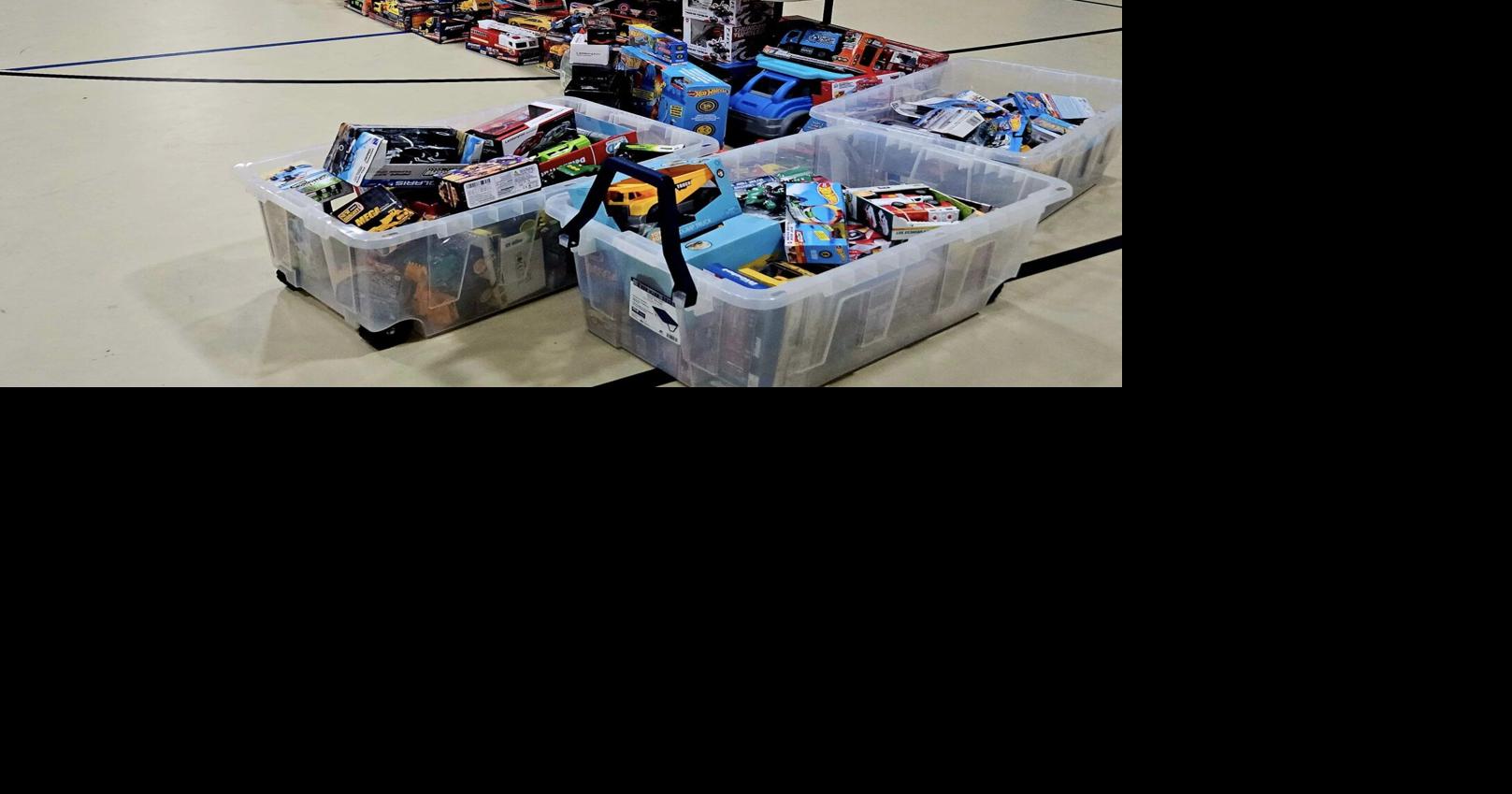 Fountain Inn PD Christmas toy drive making an impact | News ...