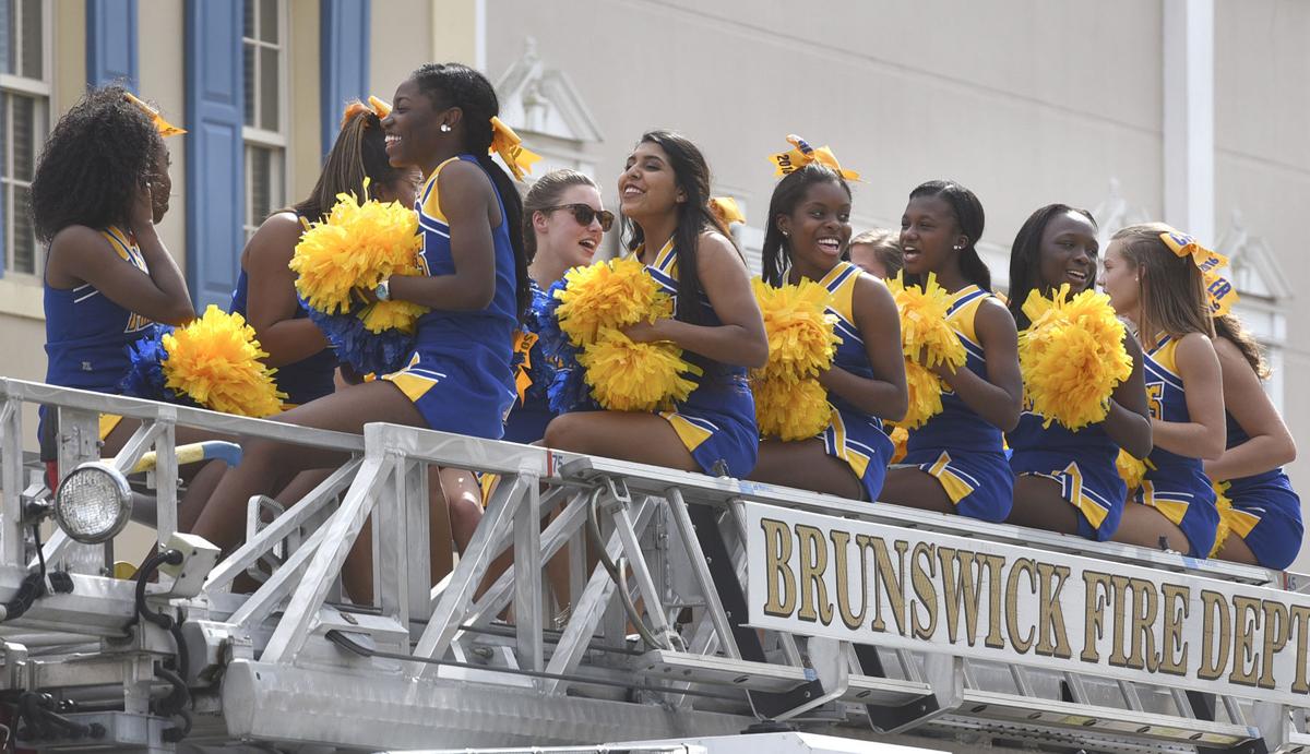 homecoming parade