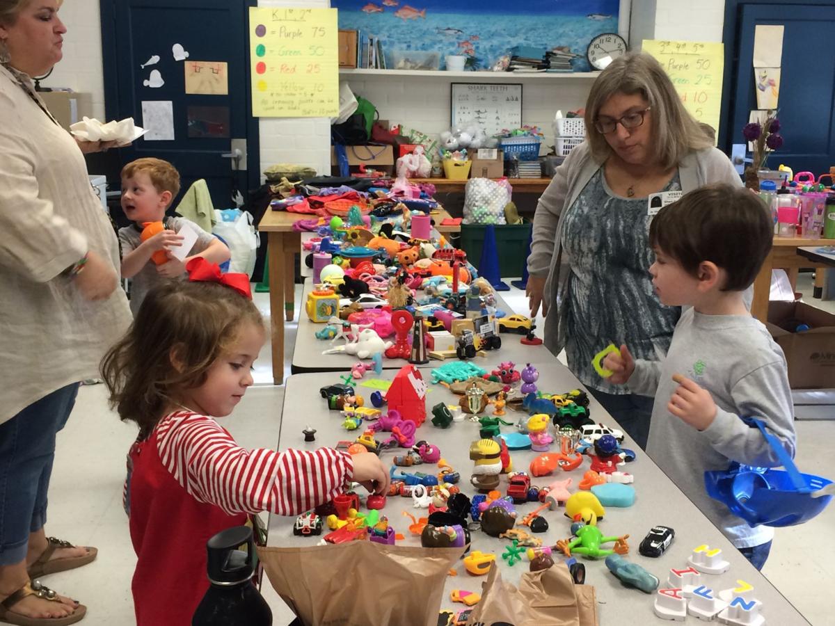 St. Simons Elementary rewards students with holiday store Local News