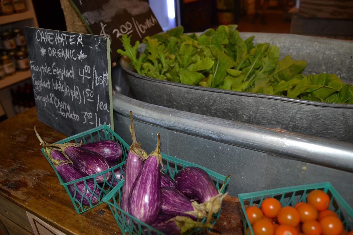 Turnip Greens returns a country market feel to downtown Darien