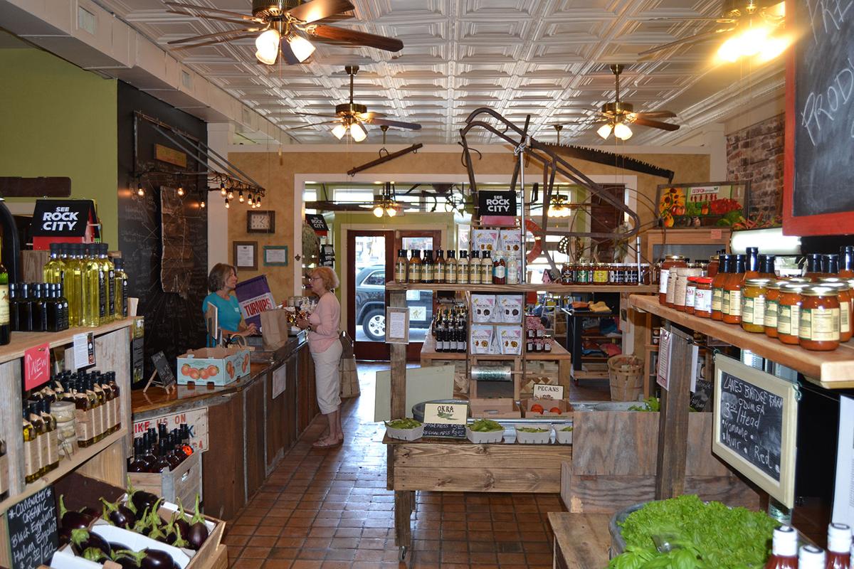 Turnip Greens returns a country market feel to downtown Darien