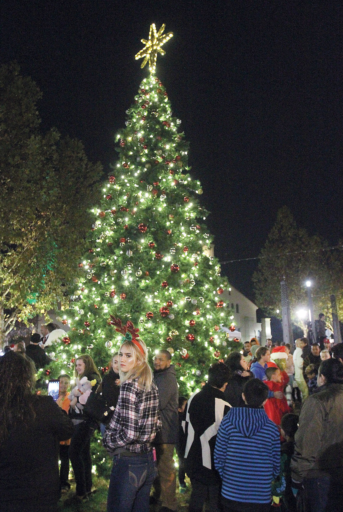 Hometown Holiday Parade and Tree Lighting Tracy Press