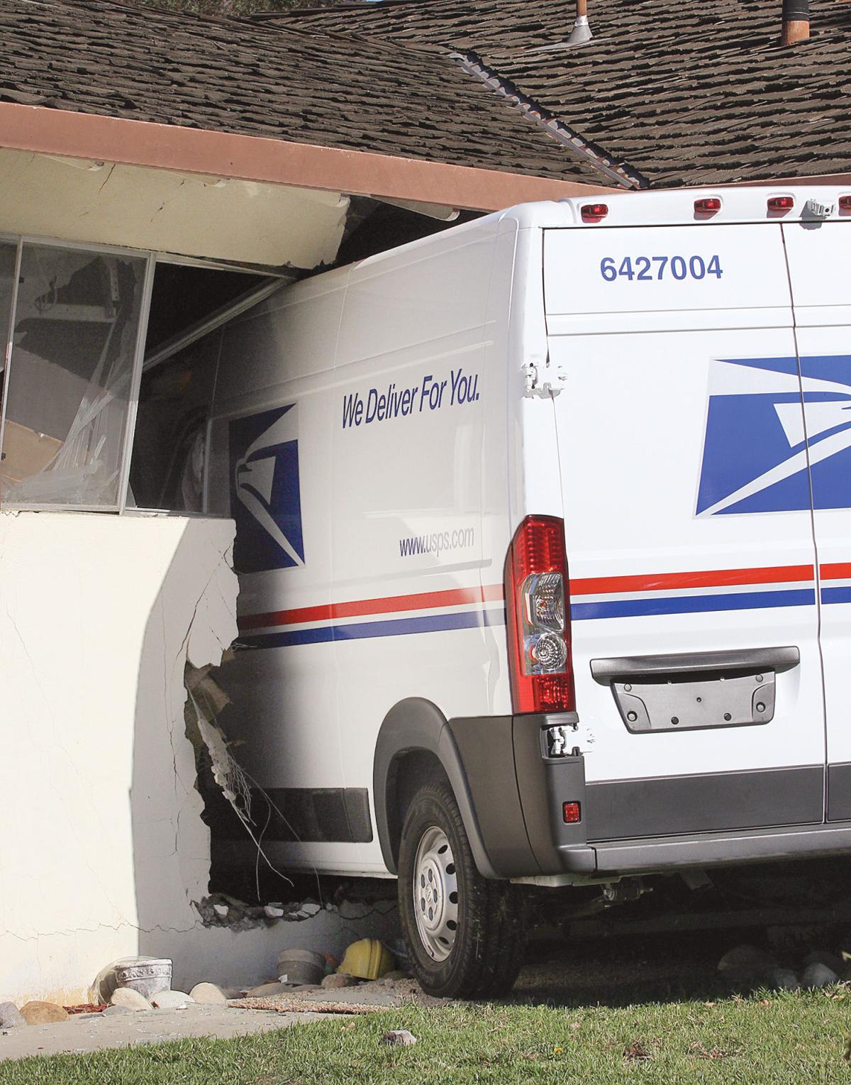 Thieves crash mail truck Tracy Press News