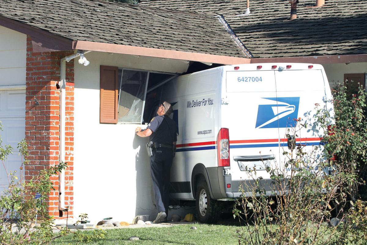 Thieves crash mail truck Tracy Press News