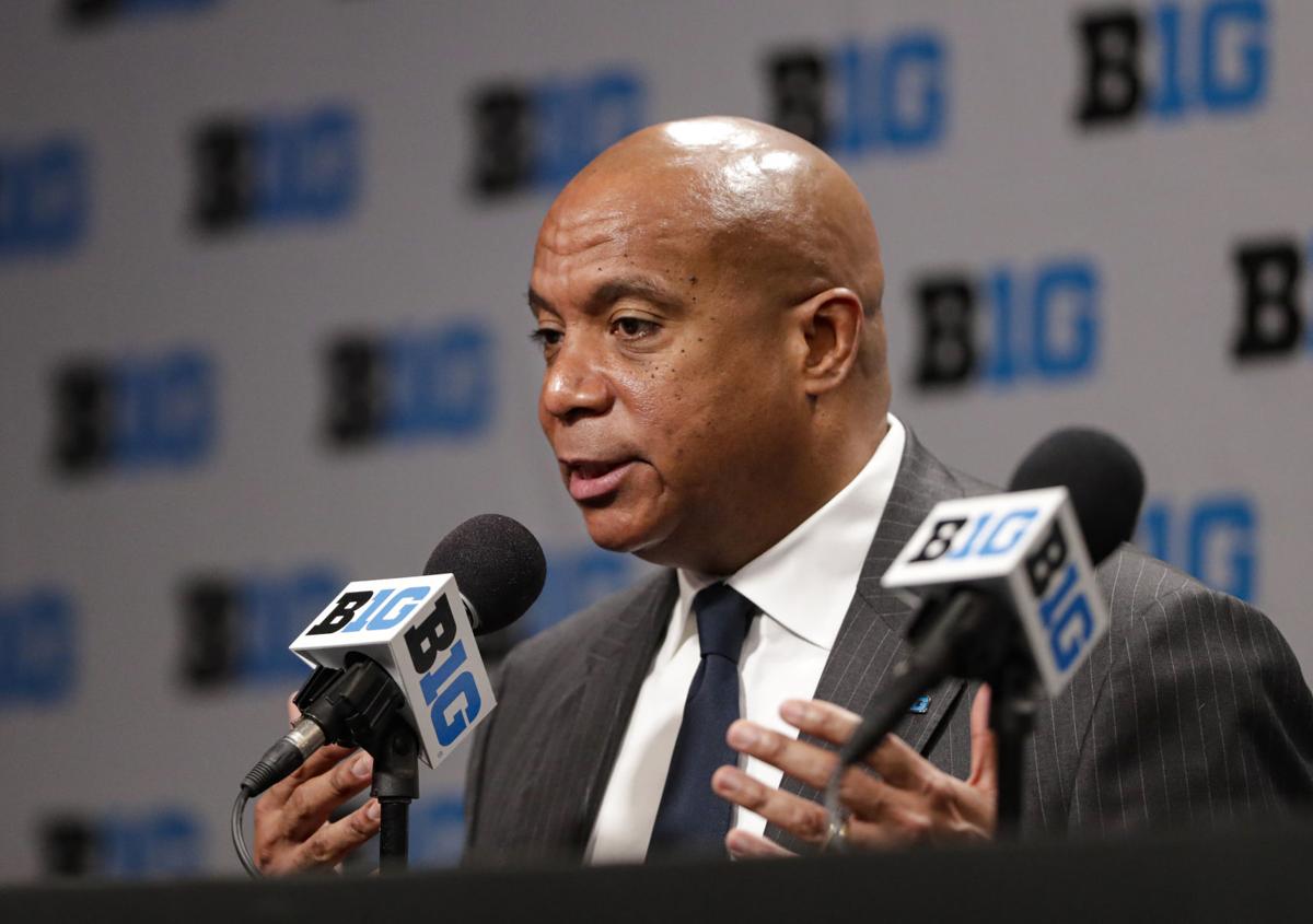 Ncaa Big Ten Puts Limits On Football Fall Sports Sports