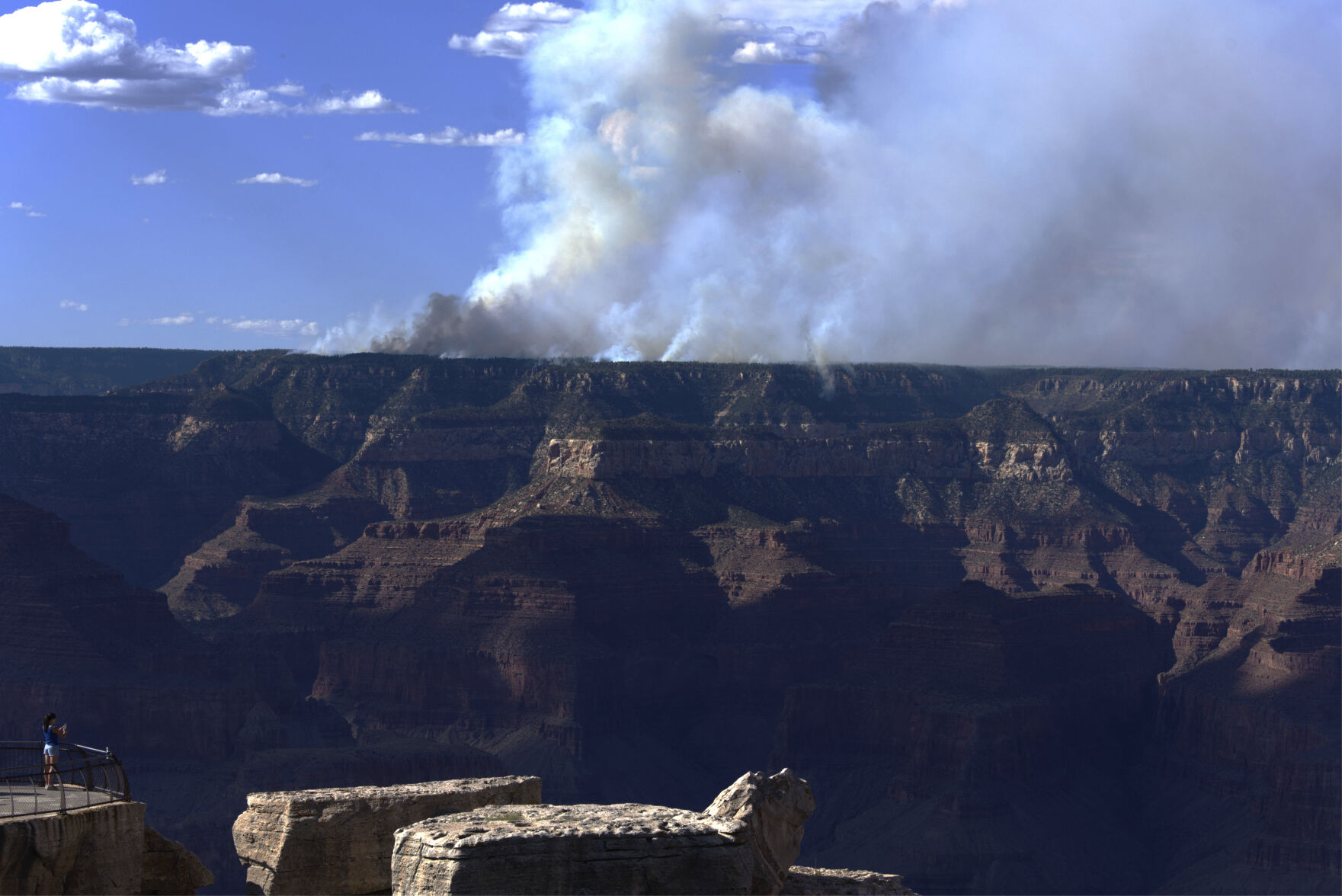 Grand Canyon Fire National News Goshennews Com 6888347666d1e.image