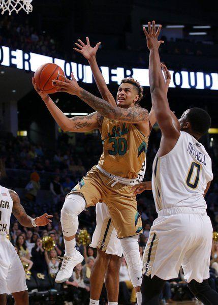 College Basketball Notre Dame Falls To Georgia Tech On Last