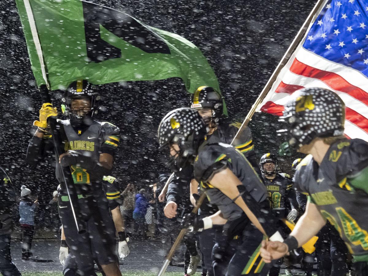 Northridge's Matthew Rutledge Tyrese Thomas flag run