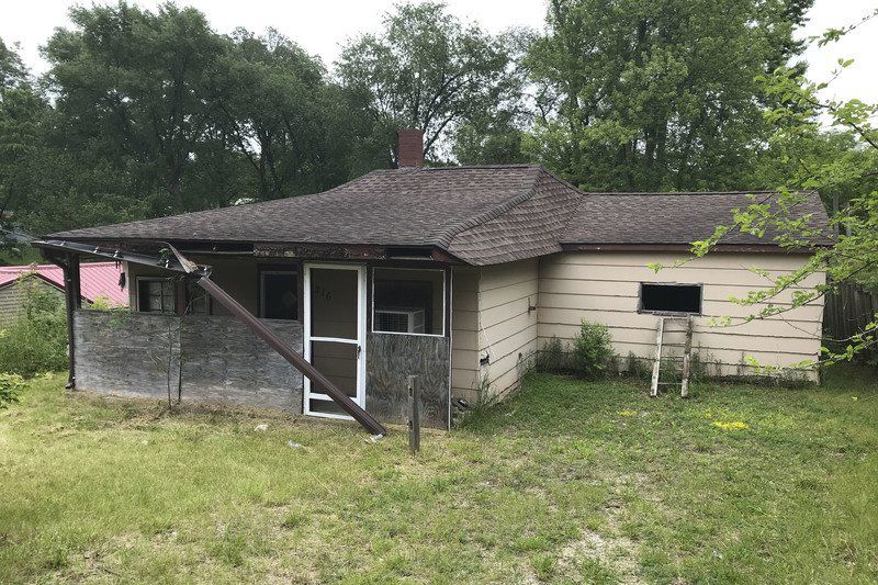 Goshen College Cabin - cabin