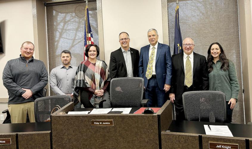 Nappanee city officials sworn in on New Year's Day News