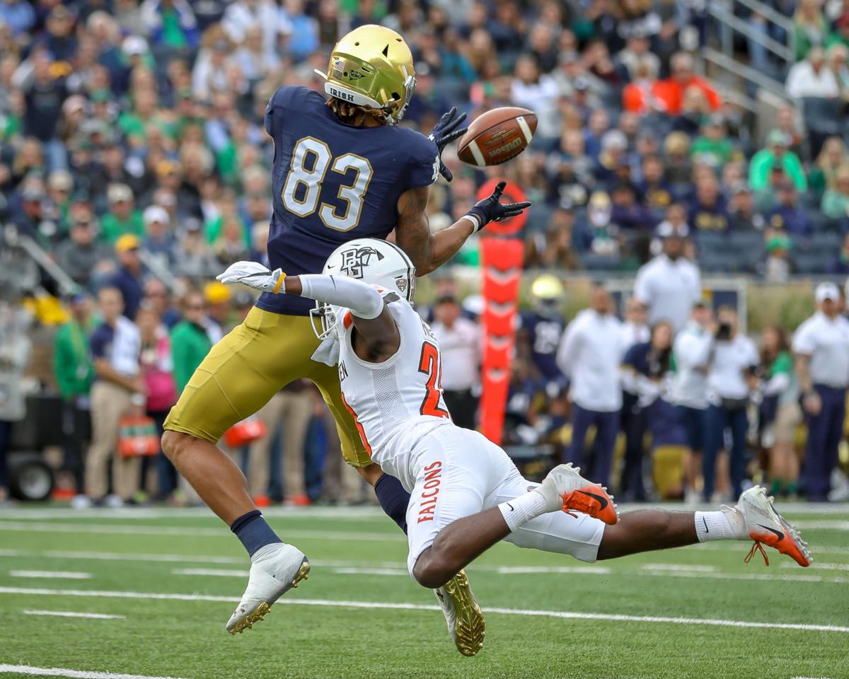 Notre Dame Football Bowling Green No Match For High Powered Irish