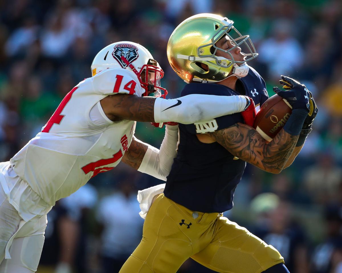 Game Preview No 7 Notre Dame Visits No 3 Georgia In Primetime