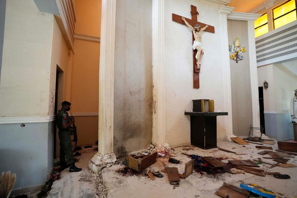Nigerian court sentences 4 men to death for killing worshippers in 2022 Catholic church attack