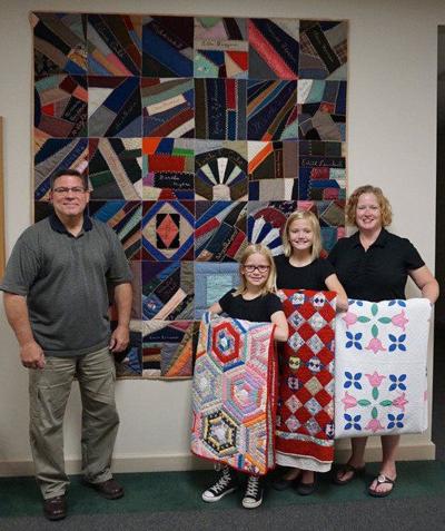 Yellow Creek Families To Exhibit Quilts Local News Goshennews Com,Low Budget Bedroom Minimalist Modern Simple Bedroom Design