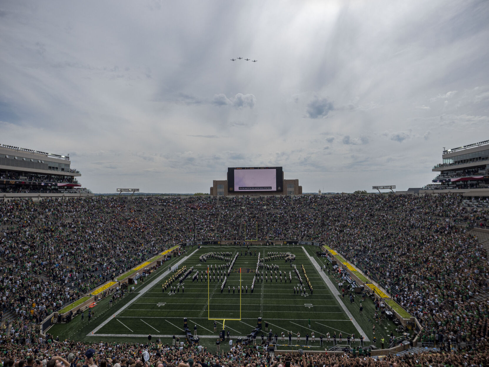 Notre Dame's 2025 Season Performance, Playoff Chances, Roster