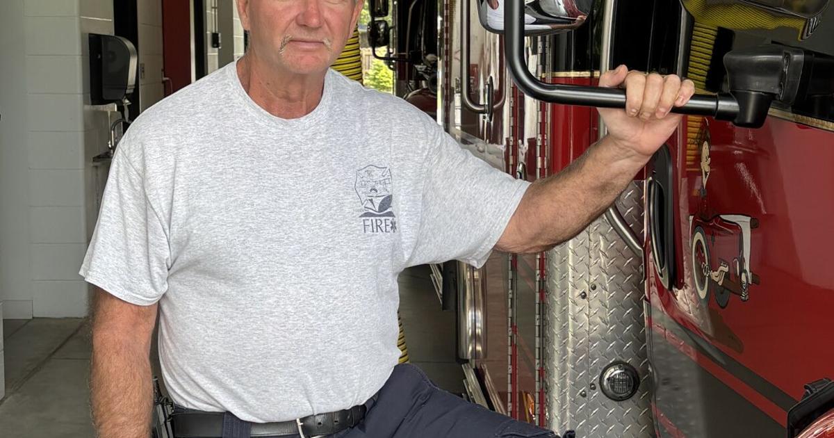 Flowers prepares for retirement after 36 years of service