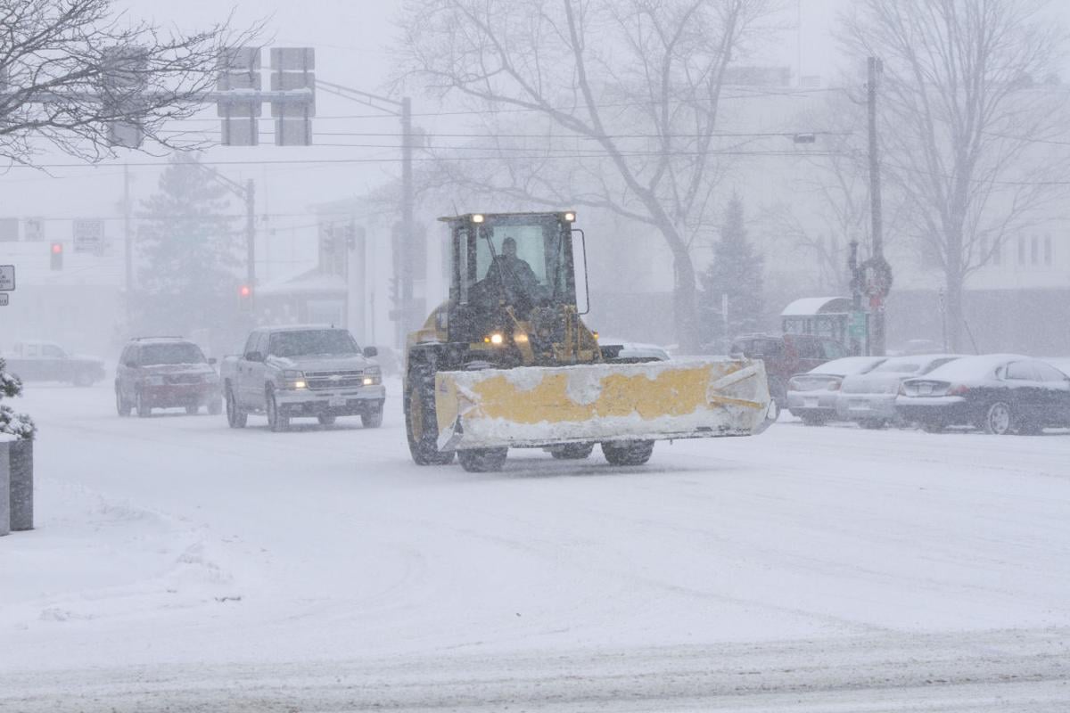 SLIDESHOW Winter weather hits Elkhart County Gallery