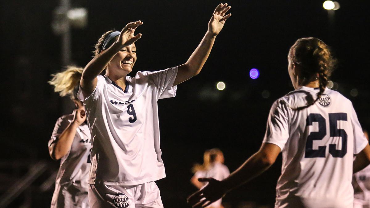 College Connections Lenggacher Leads Messiah Falcons Into Diii