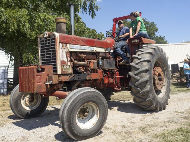 Wakarusa Vintage Power Show