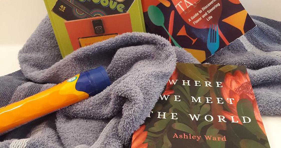 THE BOOKWORM SEZ: Summer senses make things come alive - Vimarsana News