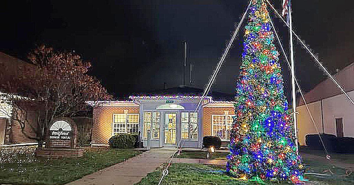 MILFORD TREE LIGHTING News