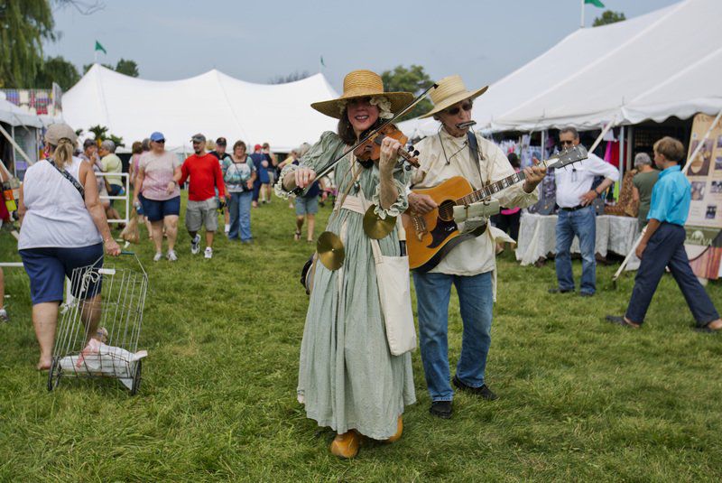 Nappanee arts and crafts festival continues through Saturday Local