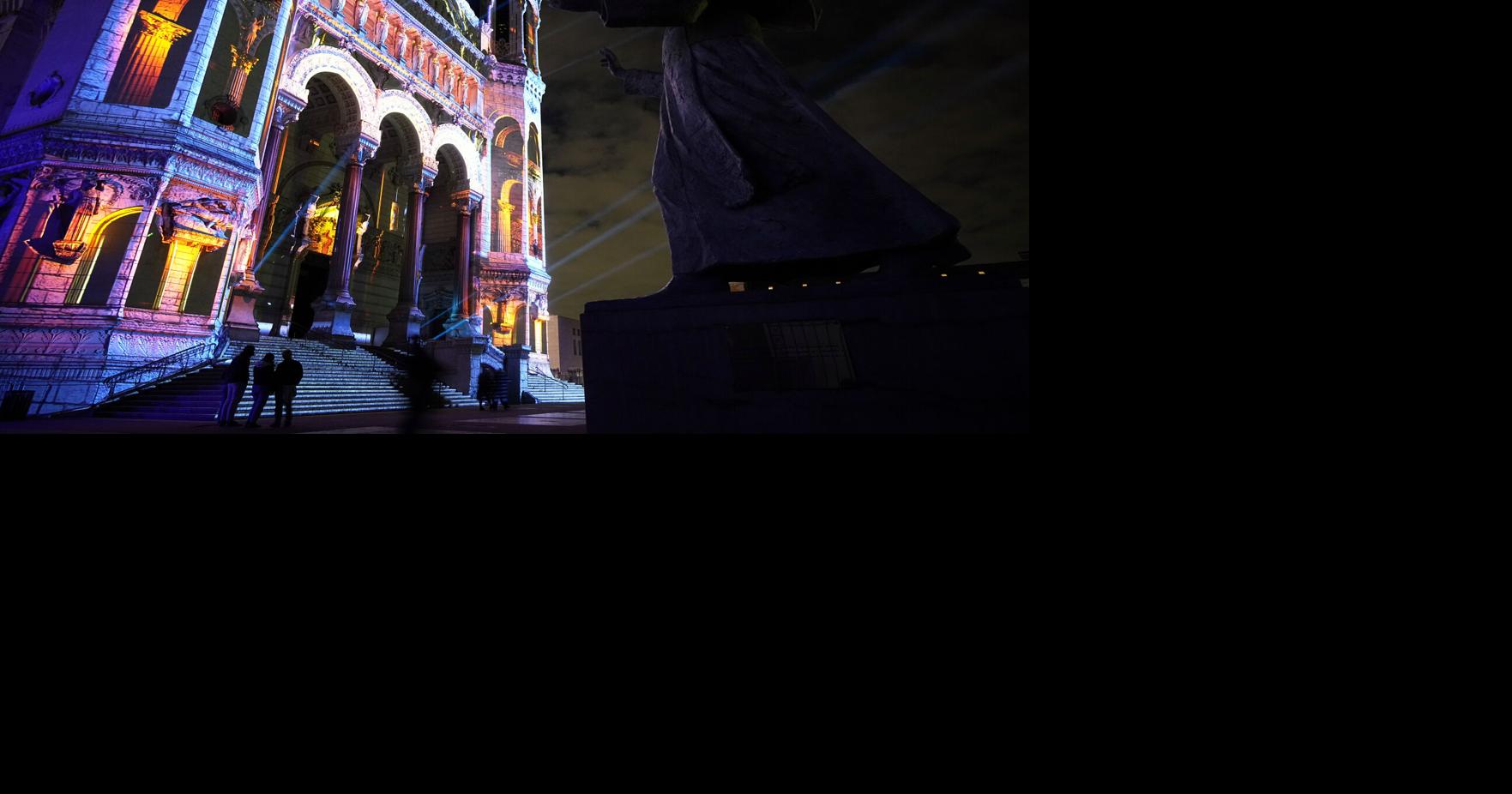 France Daily Life Holiday Lights