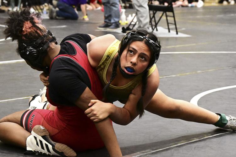 PREP GIRLS WRESTLING: Area state girls \'spreading as wildfire\' | coaches like find to help qualifiers Sports wrestling be