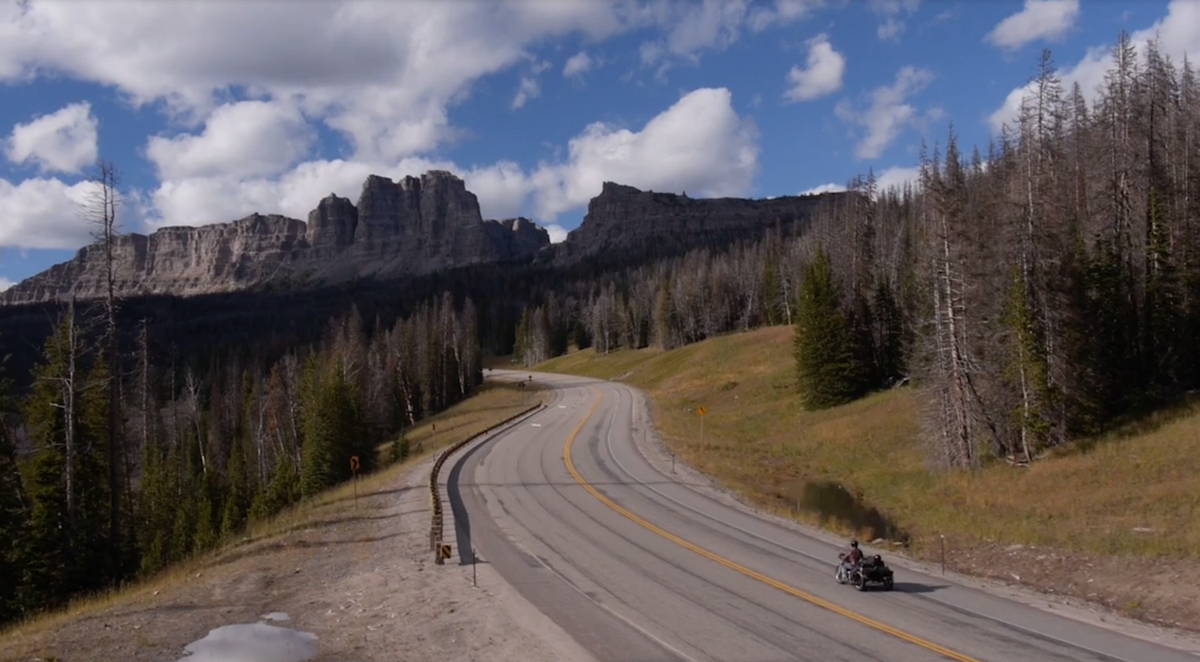 Friendship And A Road Trip Turn Into Movie Magic River Bend Film Festival Goshennews Com Road trip is a time capsule, stuffed with what young adults found funny around start of the century. river bend film festival