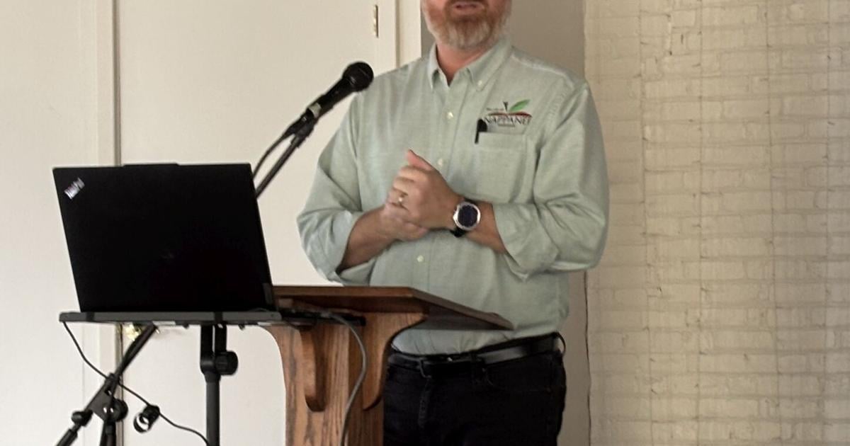 Historic Preservation Commission holds seminar on Eastside Historic District