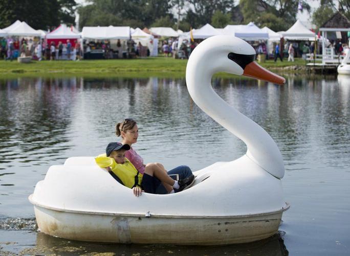 Nappanee arts and crafts festival continues through Saturday Local