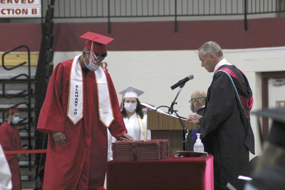 20200629-nws-ghsgrads5.JPG