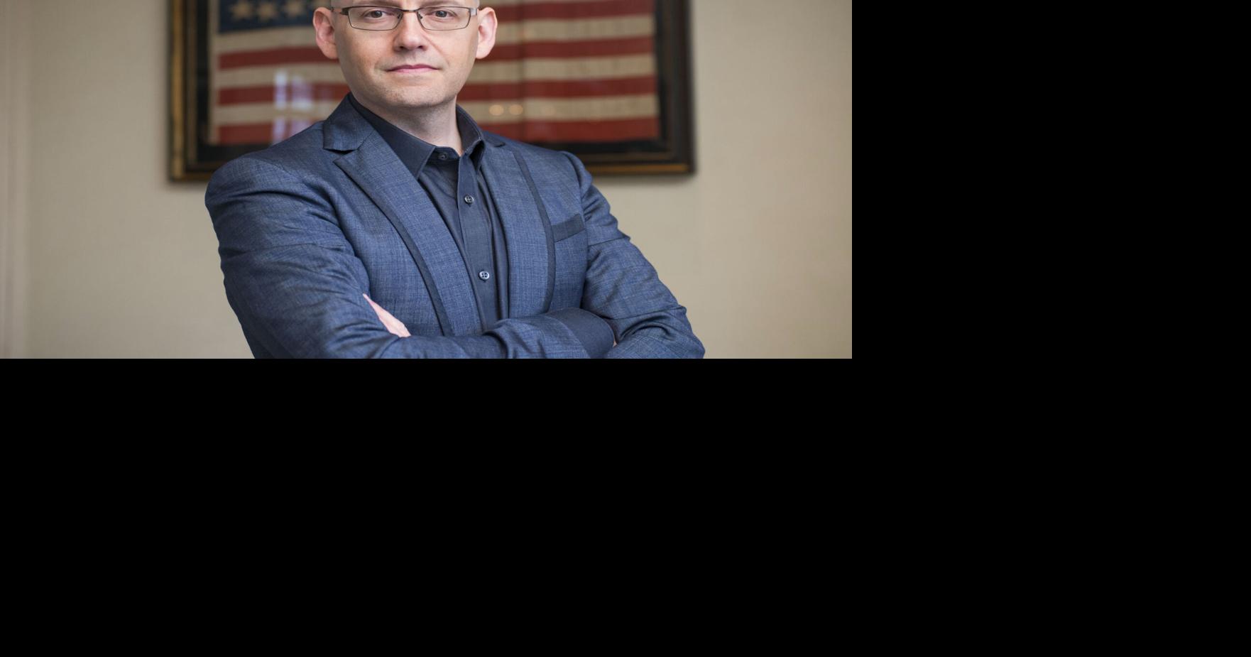 THE BOOKWORM SEZ: 'The Viper' is a shivery, multi-layered thriller