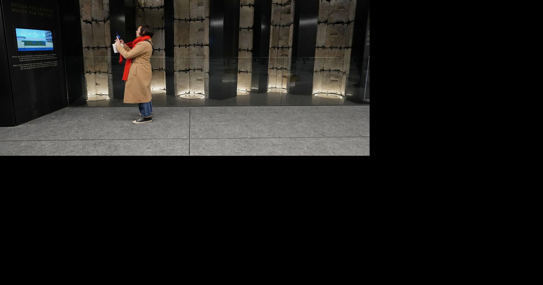 Italy Colosseum Metro Stations