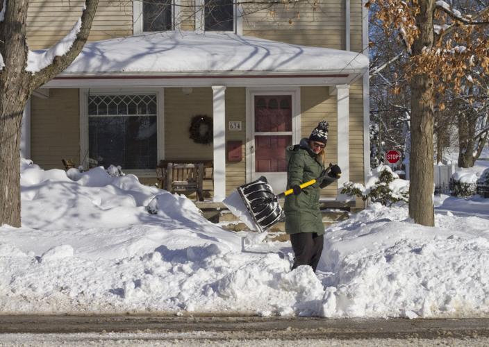 Slideshow Goshen digs out from snow storm Multimedia